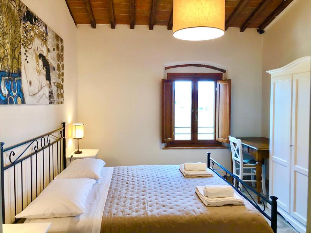 Laura Chianti Vacanze Poggibonsi Exterior foto